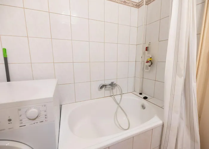 Danube Dwelling Asboth 19-2