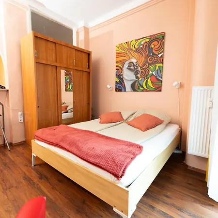 Danube Dwelling Asboth 19-2 *