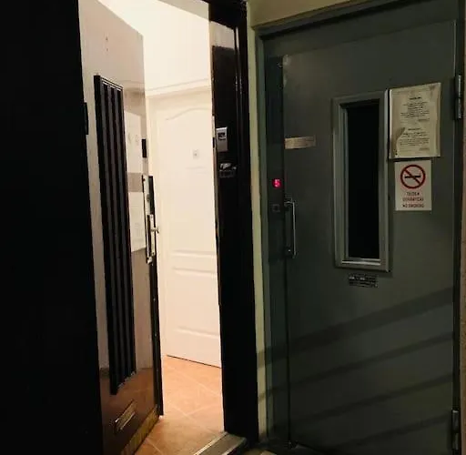 Danube Dwelling Asboth 19-2 Budapest