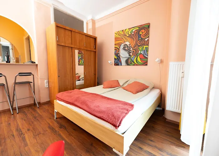 Danube Dwelling Asboth 19-2 *