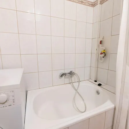 Danube Dwelling Asboth 19-2